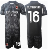 AC Milan Mike Maignan #16 Målmand Hjemmebanetrøje Børn 2024-25 Kortærmet (+ Korte bukser)