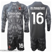 AC Milan Mike Maignan #16 Målmand Hjemmebanetrøje Børn 2024-25 Langærmet (+ Korte bukser)