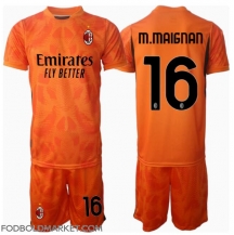 AC Milan Mike Maignan #16 Målmand Udebanetrøje Børn 2024-25 Kortærmet (+ Korte bukser)