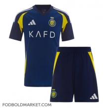 Al-Nassr Udebanetrøje Børn 2024-25 Kortærmet (+ Korte bukser)