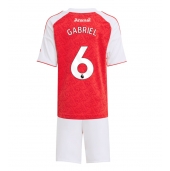 Arsenal Gabriel Magalhaes #6 Hjemmebanetrøje Børn 2025-26 Kortærmet (+ Korte bukser)