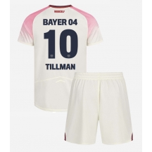 Bayer Leverkusen Malik Tillman #10 Udebanetrøje Børn 2025-26 Kortærmet (+ Korte bukser)