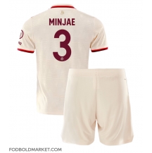 Bayern Munich Kim Min-jae #3 Tredjetrøje Børn 2024-25 Kortærmet (+ Korte bukser)