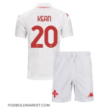 Fiorentina Moise Kean #20 Udebanetrøje Børn 2024-25 Kortærmet (+ Korte bukser)