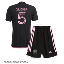 Inter Miami Sergio Busquets #5 Udebanetrøje Børn 2024-25 Kortærmet (+ Korte bukser)