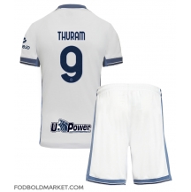 Inter Milan Marcus Thuram #9 Udebanetrøje Børn 2024-25 Kortærmet (+ Korte bukser)