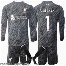 Liverpool Alisson Becker #1 Målmand Hjemmebanetrøje Børn 2024-25 Langærmet (+ Korte bukser)