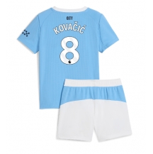 Manchester City Mateo Kovacic #8 Hjemmebanetrøje Børn 2025-26 Kortærmet (+ Korte bukser)
