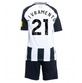Newcastle United Tino Livramento #21 Hjemmebanetrøje Børn 2024-25 Kortærmet (+ Korte bukser)