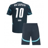RB Leipzig Xavi Simons #10 Tredjetrøje Børn 2024-25 Kortærmet (+ Korte bukser)