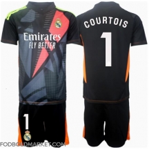 Real Madrid Thibaut Courtois #1 Målmand Udebanetrøje Børn 2024-25 Kortærmet (+ Korte bukser)
